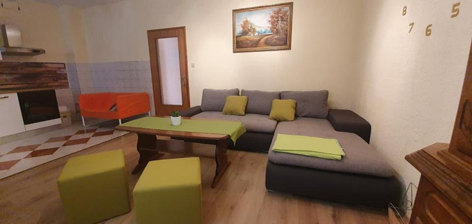 Apartments New Charming Сен Екстериор снимка